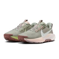 NIKE Pegasus Trail 5 女子跑鞋 DV3865-300 绿色 36