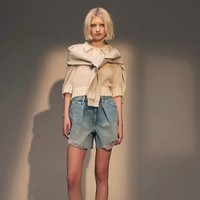TOPSHOP 牛仔打褶短裤