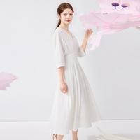 秋水伊人 玫瑰优雅法式连衣裙V领设计感简约通勤白裙