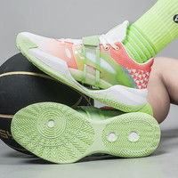 YIXI 逸兮 篮球鞋男女防滑耐磨减震实战轻便软底网面透气运动鞋中帮战靴 白红绿 37