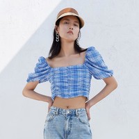 MO&Co;. 摩安珂 清新蓝白格纹方领泡泡袖上衣女装