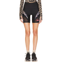 88VIP：P.E Nation SILVERSTONE 短裤revolve时尚小众新款