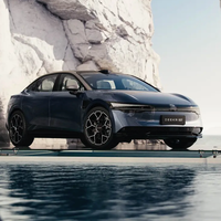 ZEEKR 极氪 ZEEKR 007 25款 870km 后驱长续航智驾版