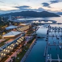 步行可到海边！适合遛娃遛宠物！深圳浪骑瞻云度假酒店 高级海景房1晚（含双早+微醺套餐+儿童乐园畅游+宠物友好）