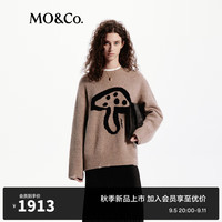 MO&Co.【郭采洁同款】24秋蘑菇图案宽松落肩毛衣MBD3SWTT05 浅花驼色 S/160