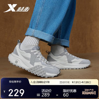 XTEP 特步 男鞋复古X70运动休闲潮流876119320004 帆白/烟雾灰 39