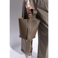 LOEWE 罗意威 Medium Pebble 肩包
