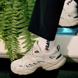 FILA 斐乐 FERN 男子摩登运动鞋 桦树银/米绿色 42