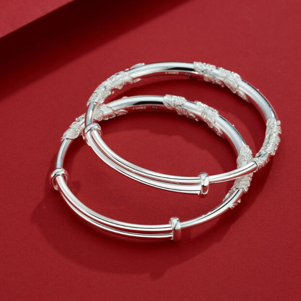 顺庆银楼 牡丹足银手镯