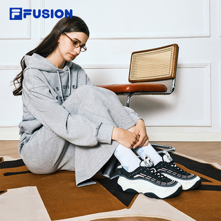 FILA 斐乐 FUSION FIRE 女款篮球鞋 5551467452185