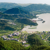 等等党又赢了，是无法拒绝的价格！宁波东钱湖康得思酒店 豪华园景大/双床房2晚连住（含双早+1大1小乐园门票+海洋球馆畅玩）