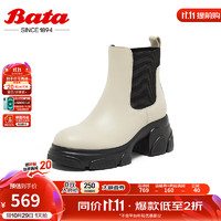 Bata 拔佳 切尔西靴女2024冬季商场牛皮英伦粗跟通勤短筒靴UKA06DD4 米白 36