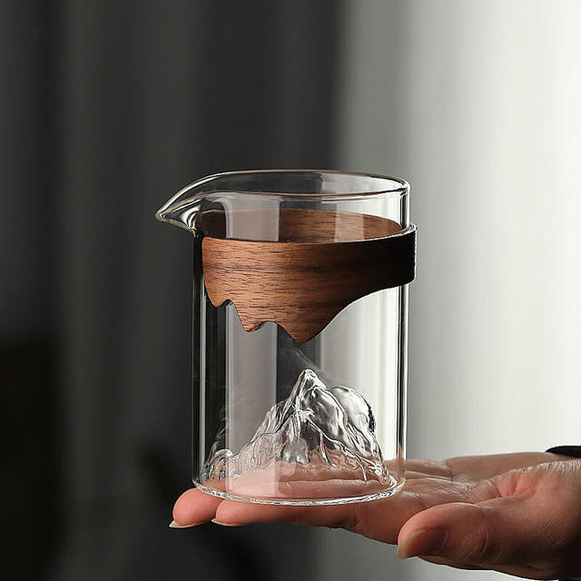 Le Bronte 观山公道杯