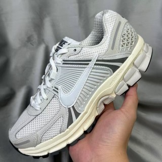 百亿补贴：NIKE 耐克 Air Zoom Vomero 5 男款跑步鞋 HF0731-007