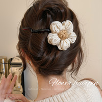 differhand 花朵扭扭夹 亚克力 DF-Y1585-M1