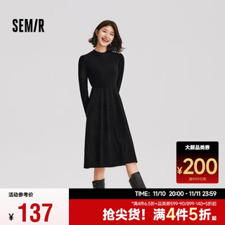 Semir 森马 连衣裙女中长款修身正肩内搭2024冬拼接灯芯绒小黑裙