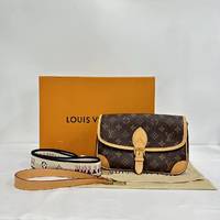 LOUIS VUITTON 路易威登 女士斜挎包 31B2406100274