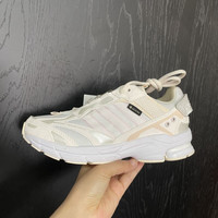 adidas GORE-TEX防水面料 女士休闲鞋