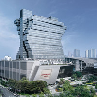 新补货：挖出个史低，除了行政礼遇，还有家庭套餐！广州朗豪酒店 主卧套房2晚连住（含双早+2大2小家庭套餐+行政酒廊礼遇+接机/送机等）