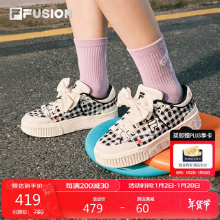 FILA 斐乐 FUSION斐乐潮牌女子板鞋2024运动鞋STACK黑白格休闲时尚 微白/黑-WA 38