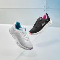  SKECHERS/斯凯奇 轻质缓震 女士跑步鞋  青年