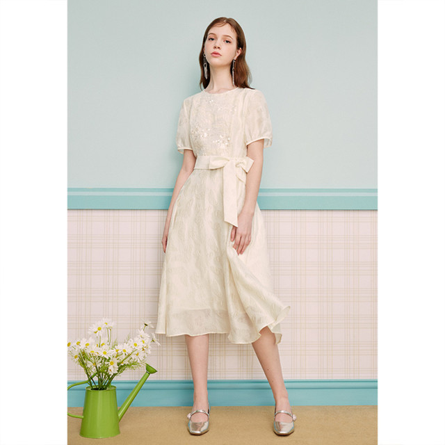 诗篇 PSALTER 可颜女装夏季系带收腰圆领珠片提花a字裙连衣裙