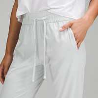 露露乐蒙lululemon丨Pull-On 女士松紧腰锥形裤腿中腰中长裤 23