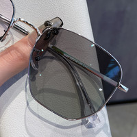 慕楚随光变色近视眼镜男防蓝光辐射超轻大脸眼睛框可配度数护眼镜片女 8222黑银 1.67防蓝光变灰镜片（0-800度）