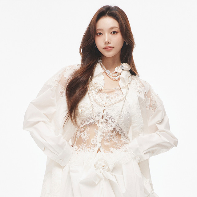 拉飞姆 Le Fame 2025夏季新款时尚轻奢外穿背心蕾丝吊带内搭上衣